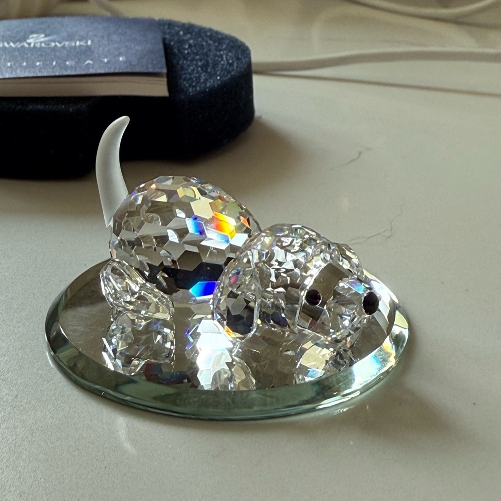 Brand new in box Vintage Swarovski Crystal Dog